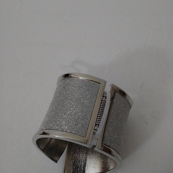 Natasha Abstract Cuff Bracelet Silver Tone - Picture 5 of 10
